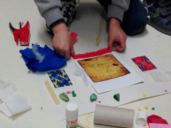Tantissimi bambini, assieme alle loro famiglie, hanno preso parte al laboratorio creativo al museo Nori De' Nobili di Trecastelli per "La giornata nazionale delle famiglie al museo - F@mu 2016"