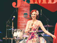 Eve La Plume al Summer Jamboree di Senigallia