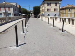 La transennatura attuata su ponte II Giugno a Senigallia