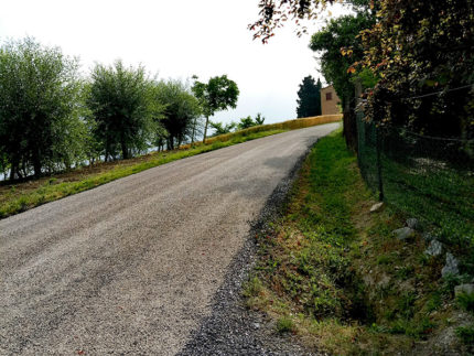 Intervento di manutenzione straordinaria in Strada Valcinage a Corinaldo