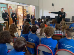 Incontro Carabinieri nelle scuole