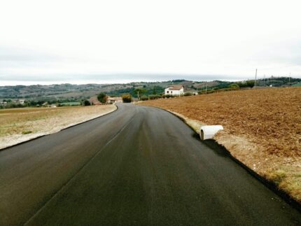 Strada San Vincenzo nel Comune di Corinaldo