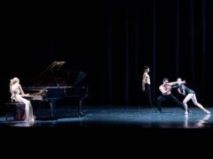 Spettacolo di danza al teatro La Fenice di Senigallia