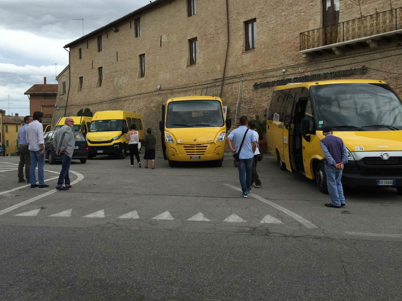 Trasporto scolastico, mezzi Conerobus