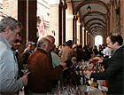 Degustazione sotto il portico di Corinaldo